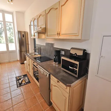 La Garde Cd-1504 Apartment *